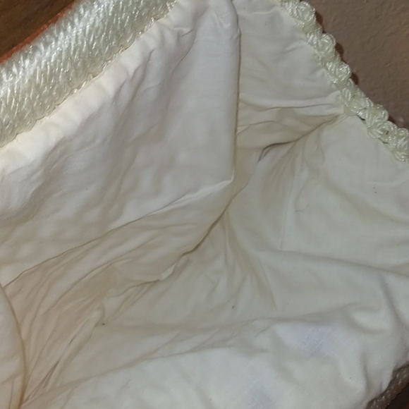 Vintage 1970's Crocheted Handbag - Picture 3 of 5